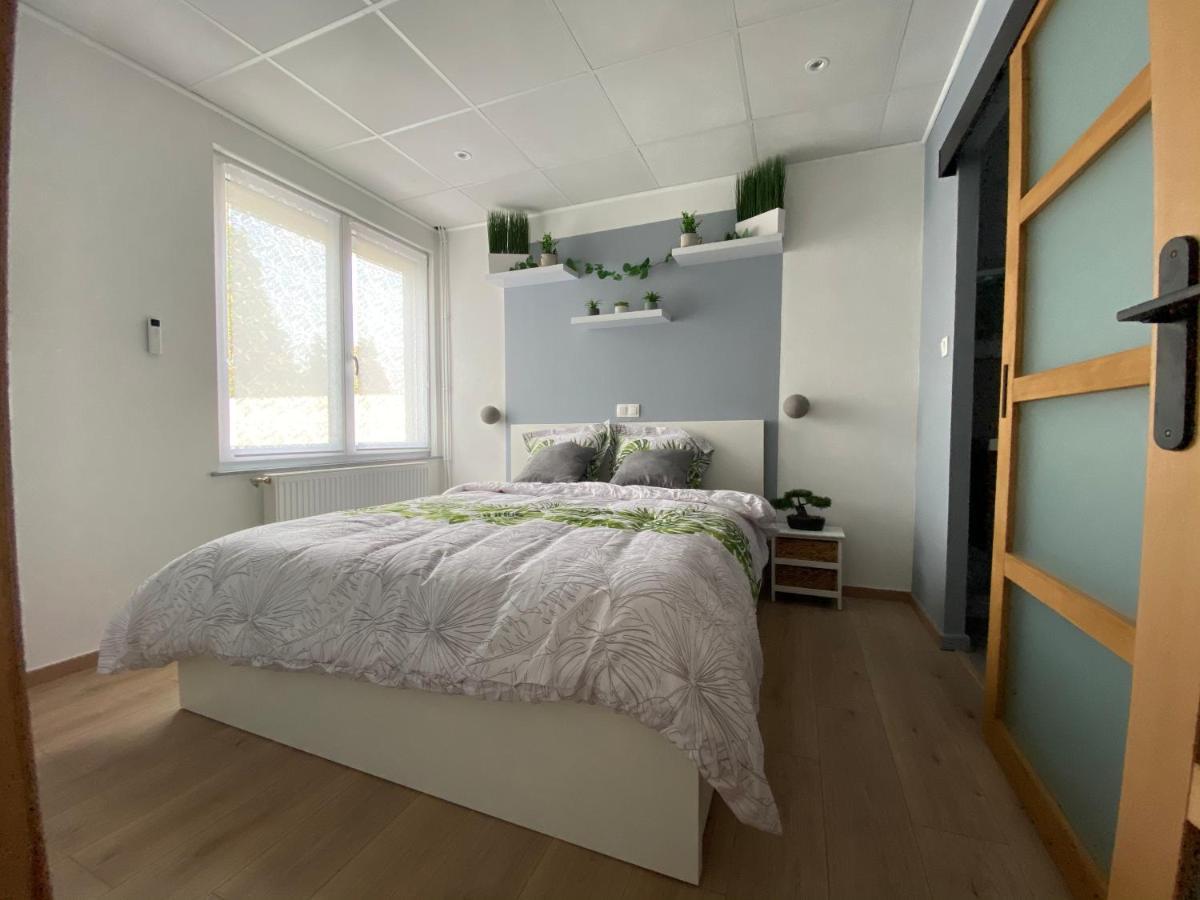 Logements équipés à Onnaing avec espace Balneo en OPTION proche Toyota, autoroute et Valenciennes Esterno foto
