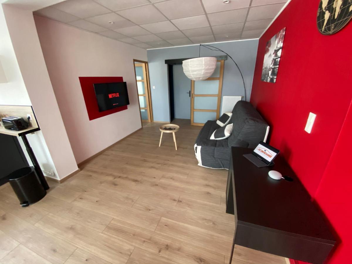 Logements équipés à Onnaing avec espace Balneo en OPTION proche Toyota, autoroute et Valenciennes Esterno foto