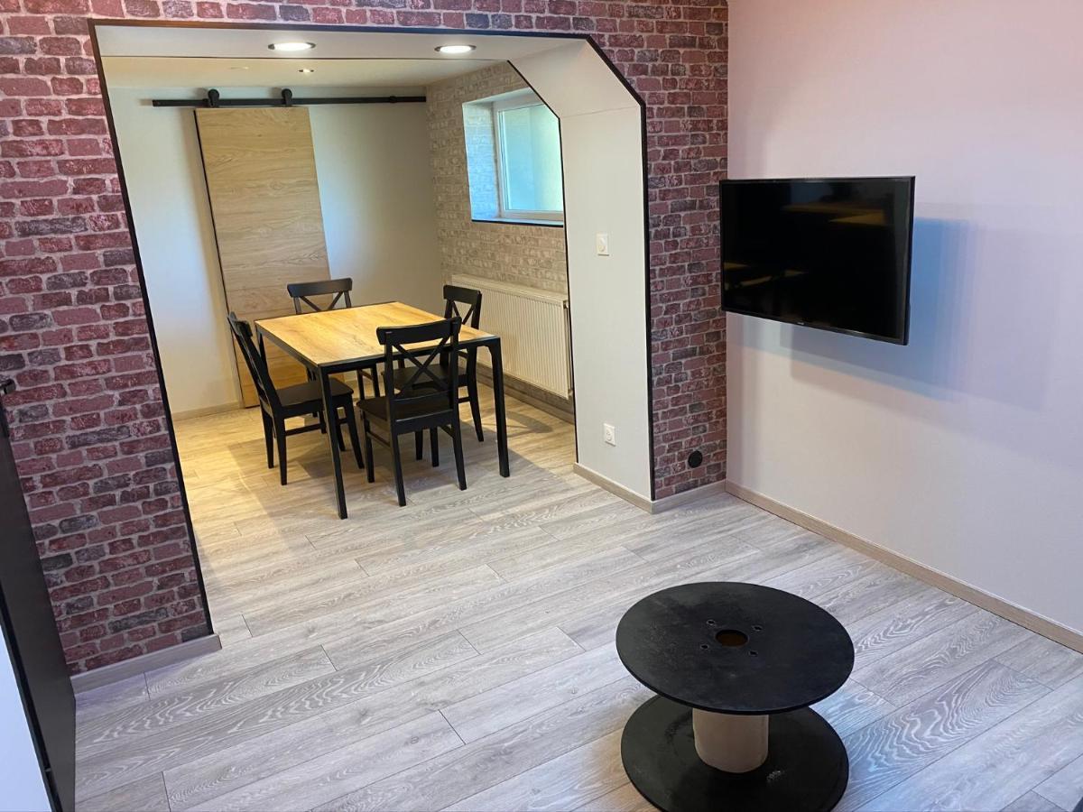 Logements équipés à Onnaing avec espace Balneo en OPTION proche Toyota, autoroute et Valenciennes Esterno foto