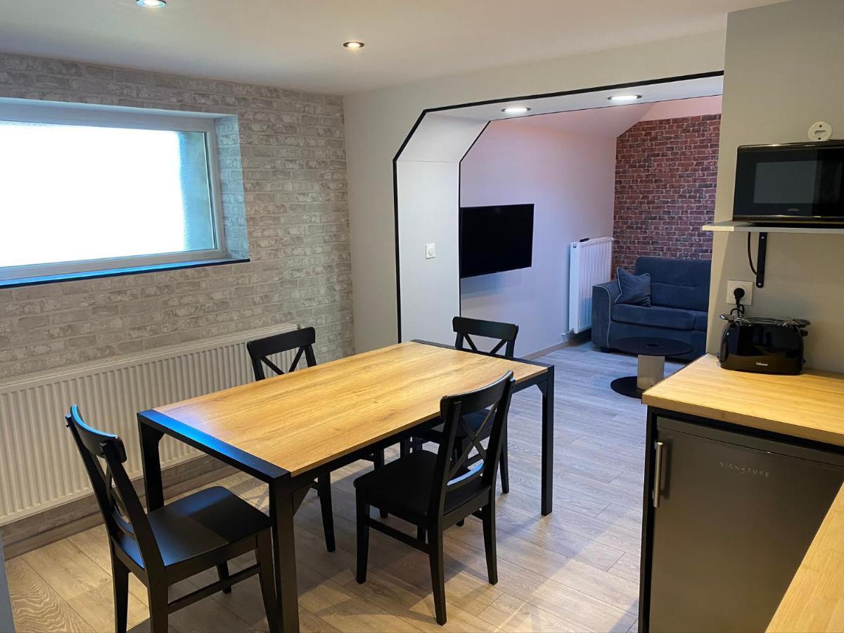 Logements équipés à Onnaing avec espace Balneo en OPTION proche Toyota, autoroute et Valenciennes Esterno foto