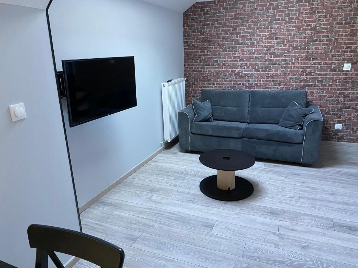 Logements équipés à Onnaing avec espace Balneo en OPTION proche Toyota, autoroute et Valenciennes Esterno foto