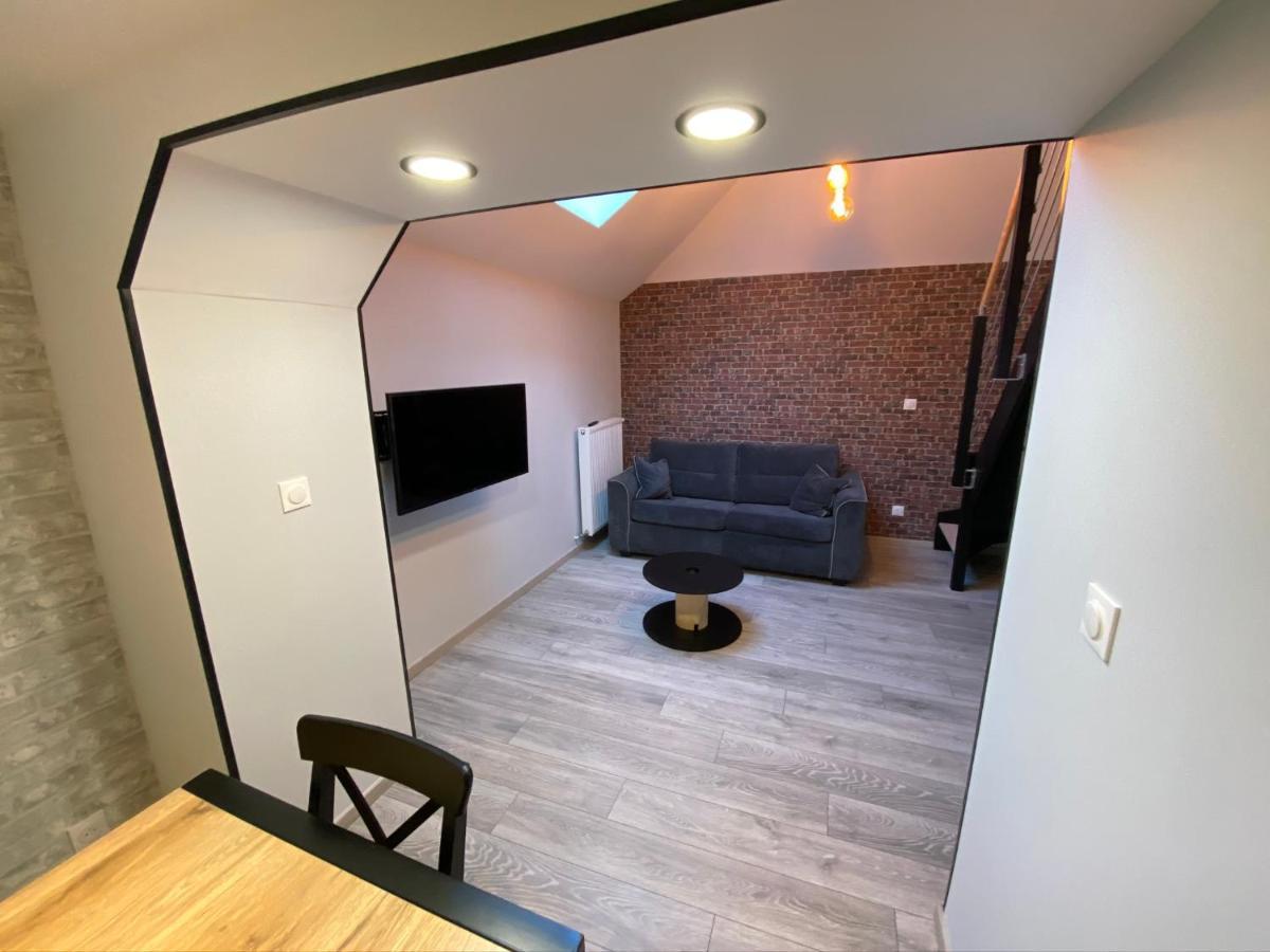 Logements équipés à Onnaing avec espace Balneo en OPTION proche Toyota, autoroute et Valenciennes Esterno foto