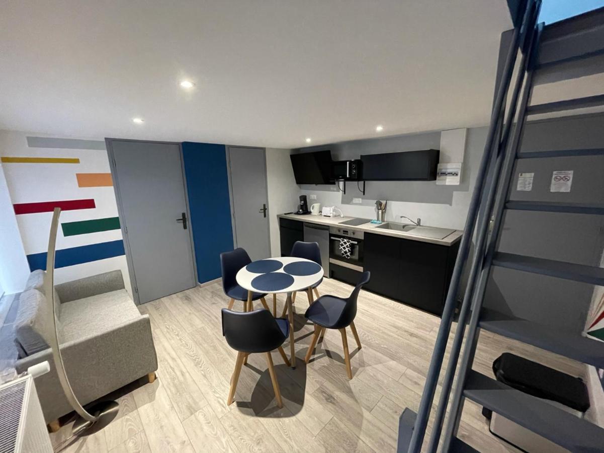 Logements équipés à Onnaing avec espace Balneo en OPTION proche Toyota, autoroute et Valenciennes Esterno foto