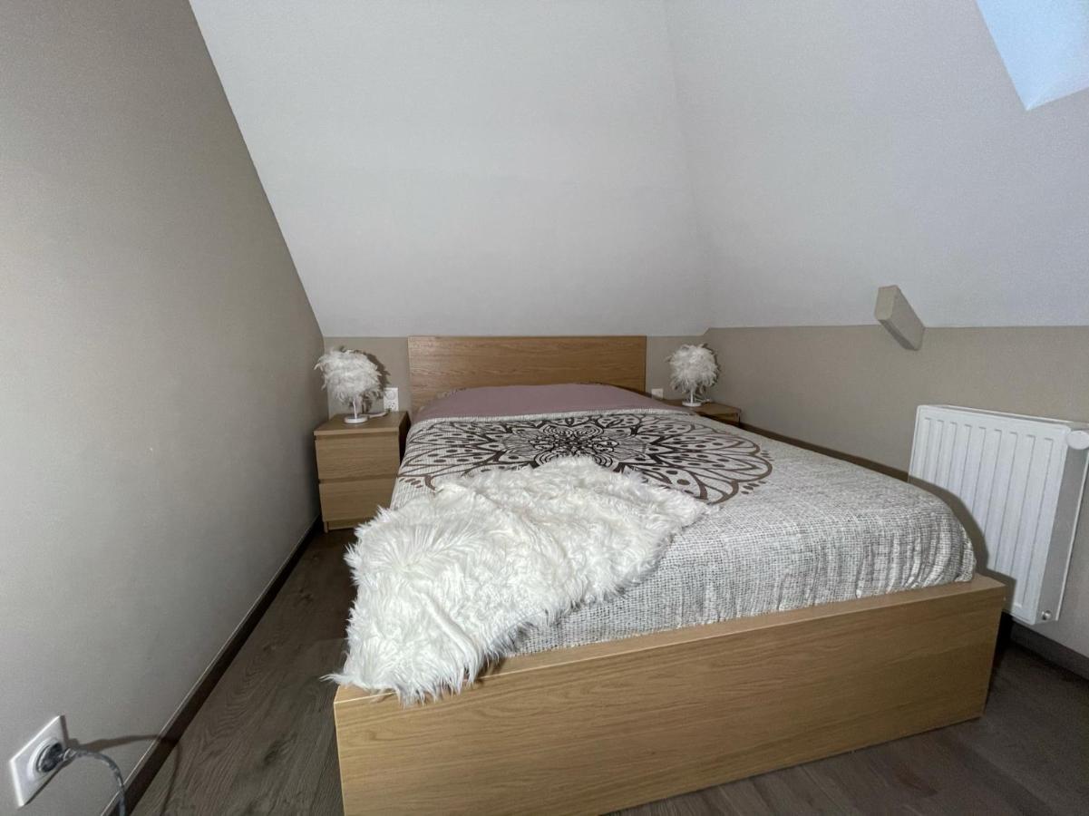 Logements équipés à Onnaing avec espace Balneo en OPTION proche Toyota, autoroute et Valenciennes Esterno foto