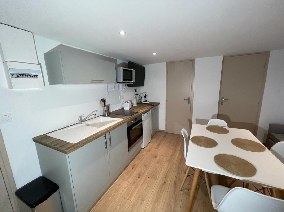 Logements équipés à Onnaing avec espace Balneo en OPTION proche Toyota, autoroute et Valenciennes Esterno foto